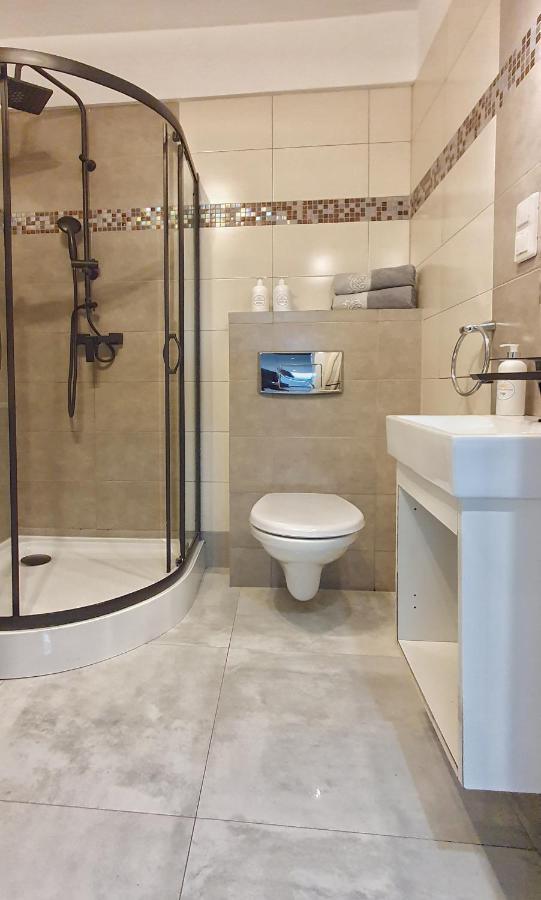 מידזיזדרויה Holiday Home Slavia New 408 Z Sypialnia I Balkonem Przy Plazy מראה חיצוני תמונה