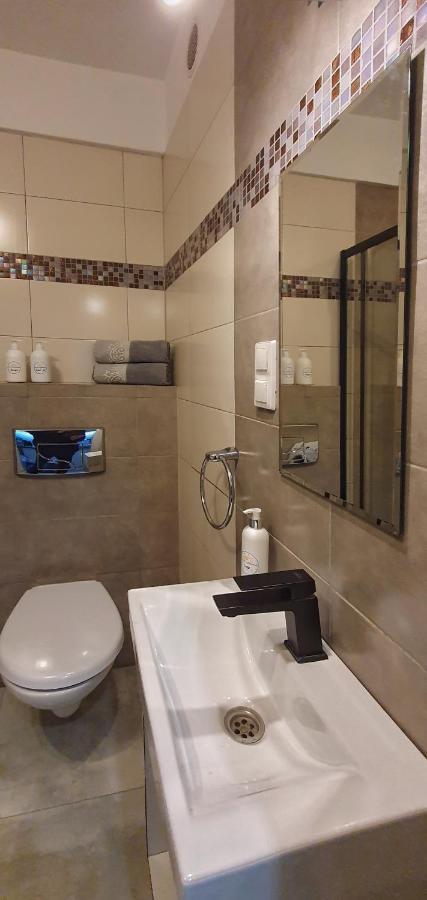 מידזיזדרויה Holiday Home Slavia New 408 Z Sypialnia I Balkonem Przy Plazy מראה חיצוני תמונה